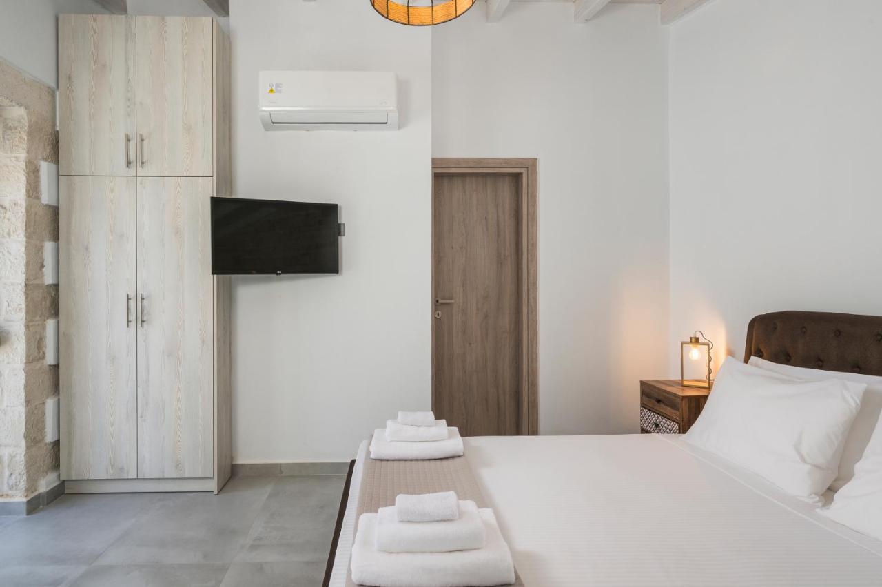 Megalith Villas Agia Marina Екстериор снимка